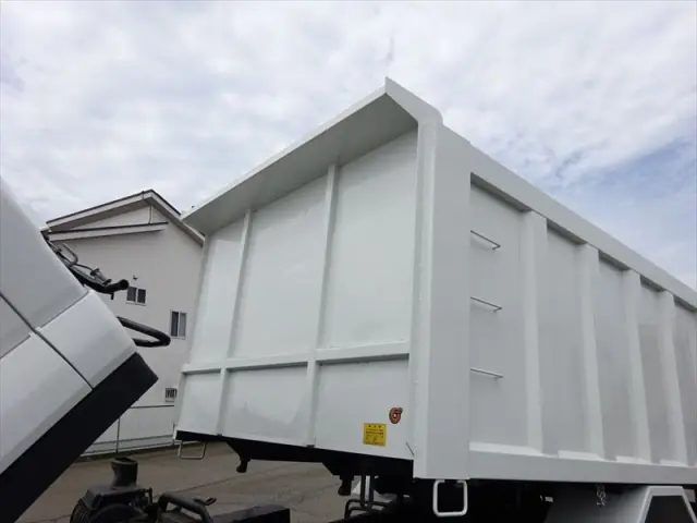 いすゞ フォワード TKG-FRR90S1(2WD)の写真30