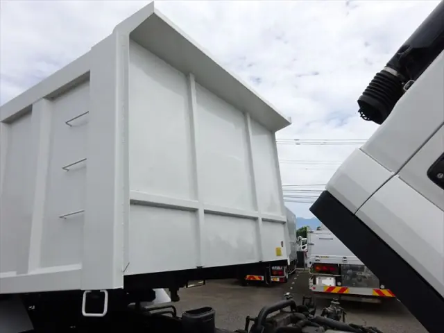 いすゞ フォワード TKG-FRR90S1(2WD)の写真31