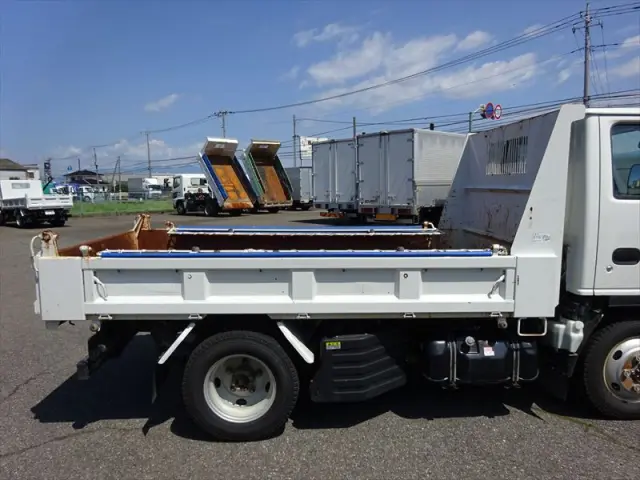 いすゞ エルフ TKG-NKS85AN(4WD)の写真7