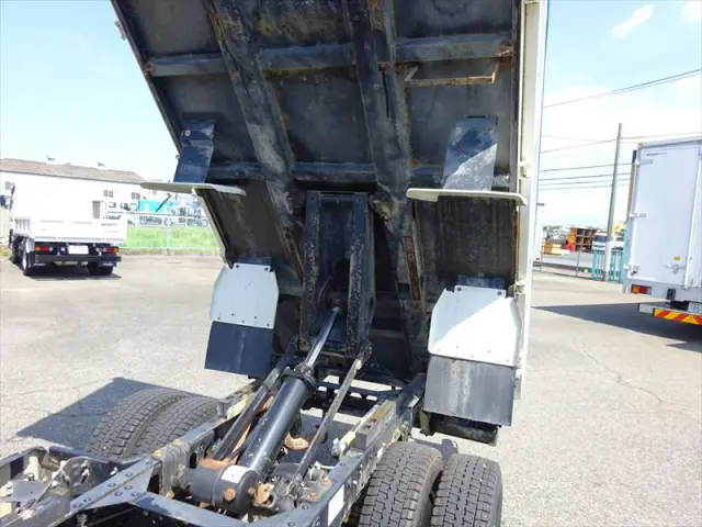 いすゞ エルフ TKG-NKS85AN(4WD)の写真11