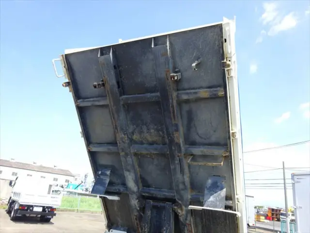 いすゞ エルフ TKG-NKS85AN(4WD)の写真12