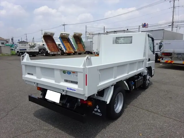 三菱 キャンター 2RG-FBA60(2WD)の写真5