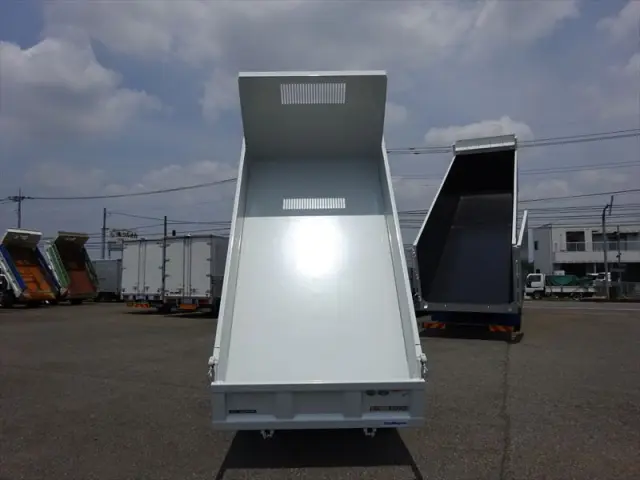 三菱 キャンター 2RG-FBA60(2WD)の写真15