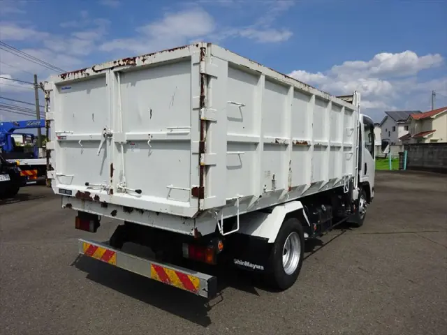 いすゞ エルフ TPG-NPR85YN(2WD)の写真5