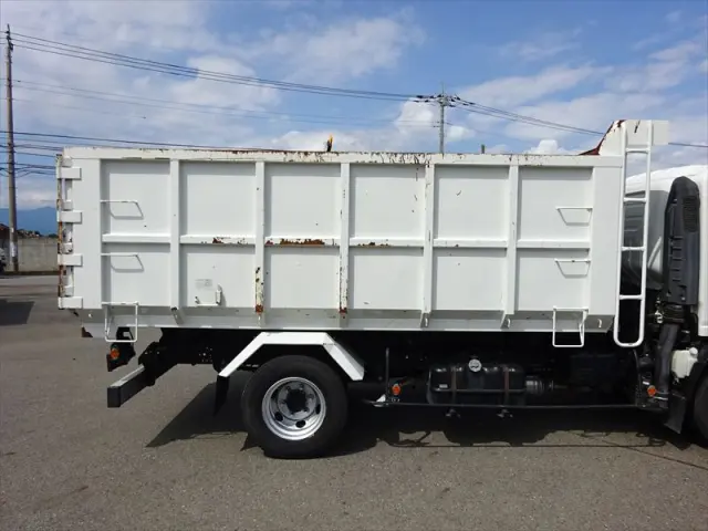 いすゞ エルフ TPG-NPR85YN(2WD)の写真7