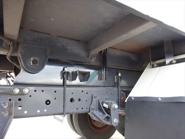 いすゞ エルフ TPG-NPR85YN(2WD)の写真9