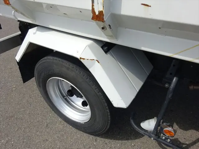 いすゞ エルフ TPG-NPR85YN(2WD)の写真23