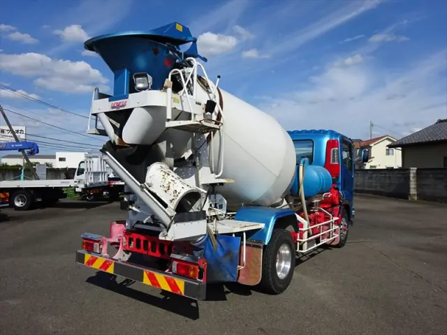 いすゞ フォワード 2PG-FSR90S2(2WD)の写真4