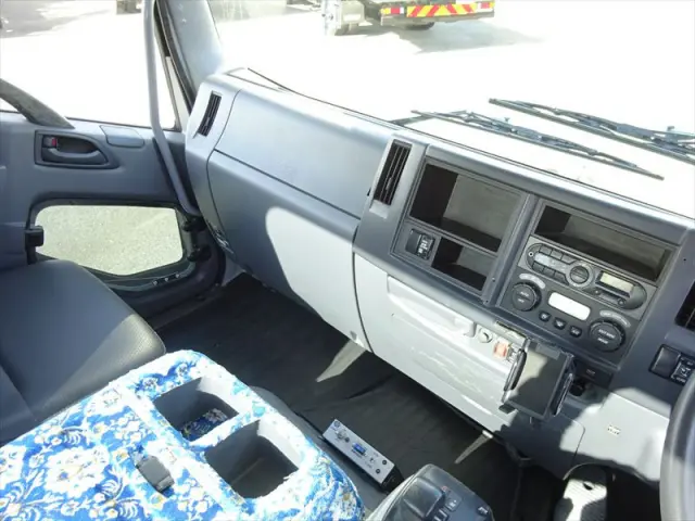 いすゞ フォワード 2PG-FSR90S2(2WD)の写真27