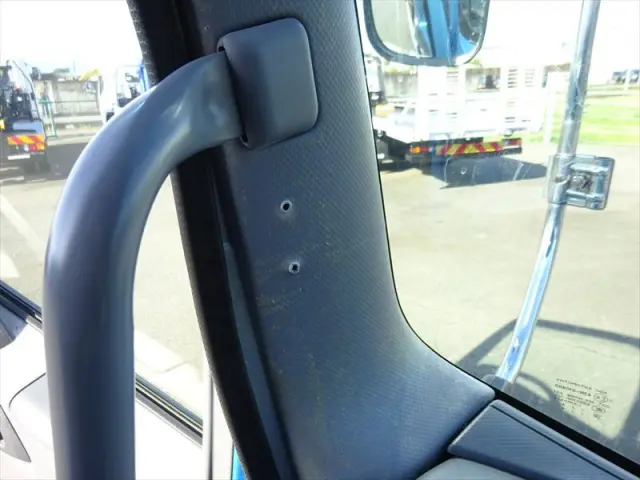 いすゞ フォワード 2PG-FSR90S2(2WD)の写真33