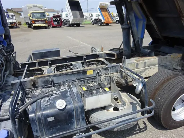 いすゞ フォワード 2RG-FRR90S1の写真6