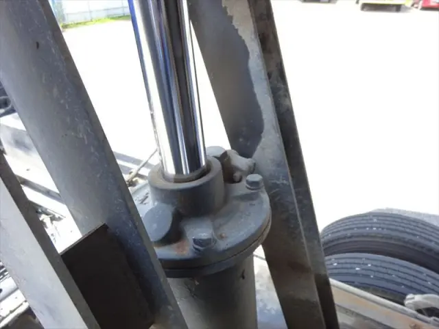 いすゞ フォワード 2RG-FRR90S1の写真26