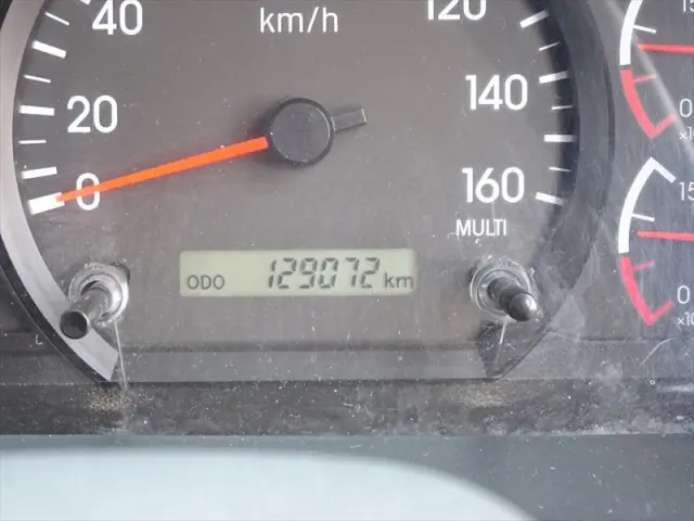 いすゞ フォワード 2RG-FRR90S1の写真30