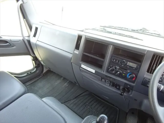 いすゞ フォワード 2RG-FRR90S1の写真31