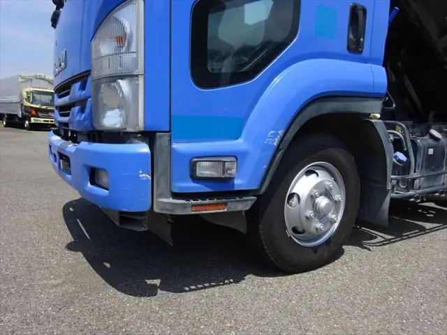 いすゞ フォワード 2RG-FRR90S1の写真41