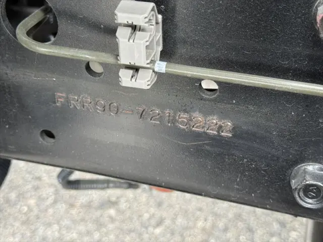 いすゞ フォワード 2RG-FRR90S4(2WD)の写真11