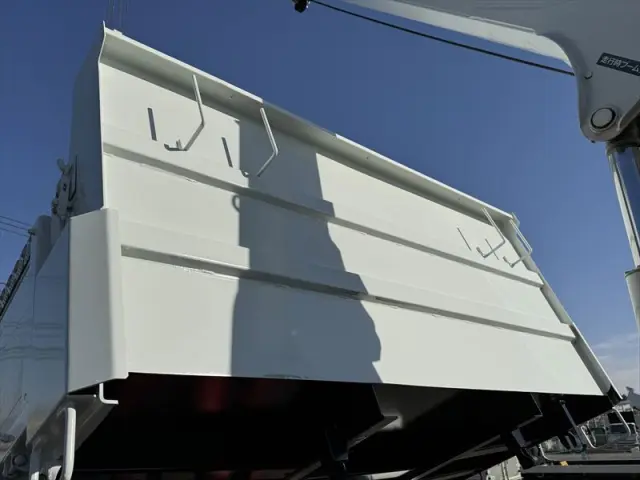 三菱 キャンター 2PG-FEB80の写真8