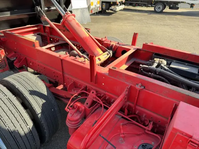 三菱 キャンター 2PG-FEB80の写真10