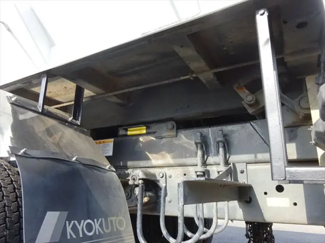 三菱 ファイター QKG-FK62FZ(2WD)の写真7