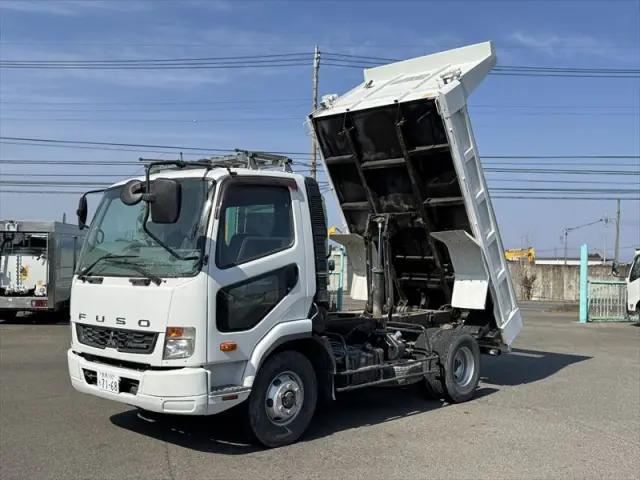 三菱 ファイター TKG-FK71F(2WD)の写真1