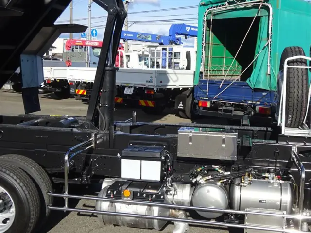 三菱 ファイター 2KG-FK72F(2WD)の写真10