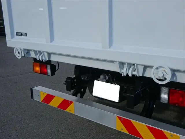 三菱 ファイター 2KG-FK72F(2WD)の写真14