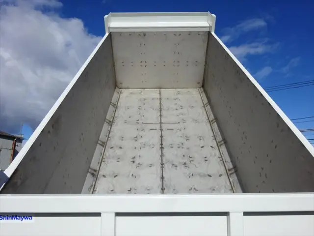 三菱 ファイター 2KG-FK72F(2WD)の写真17