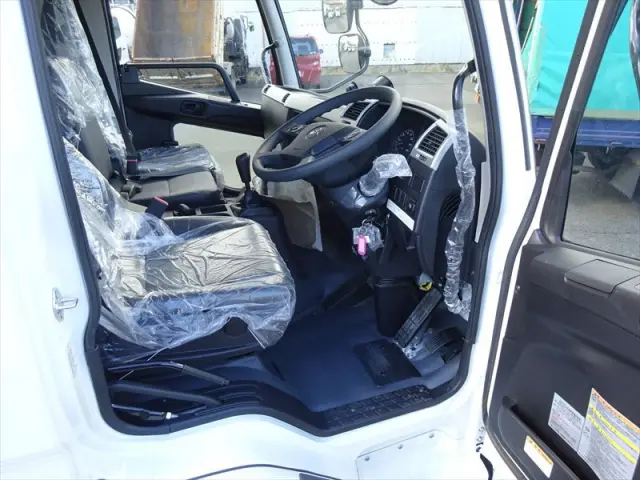 三菱 ファイター 2KG-FK72F(2WD)の写真20