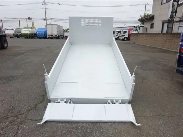 いすゞ エルフ TPG+NKR85AN(2WD)の写真21