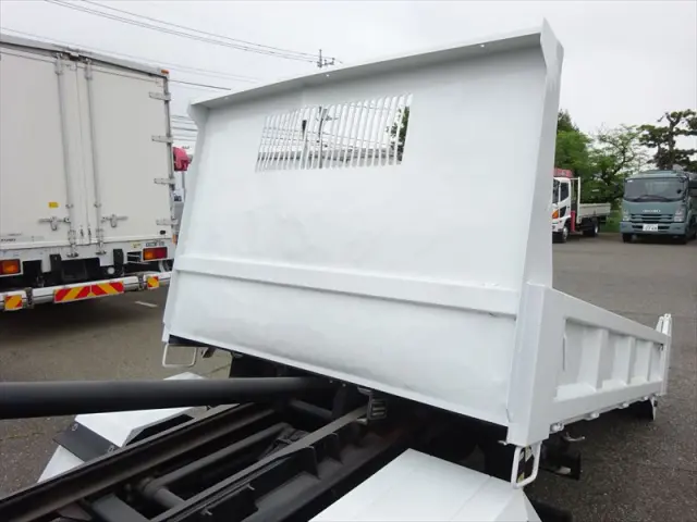いすゞ エルフ TPG+NKR85AN(2WD)の写真39