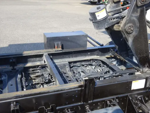 いすゞ フォワード 2RG-FRR90S1(2WD)の写真12