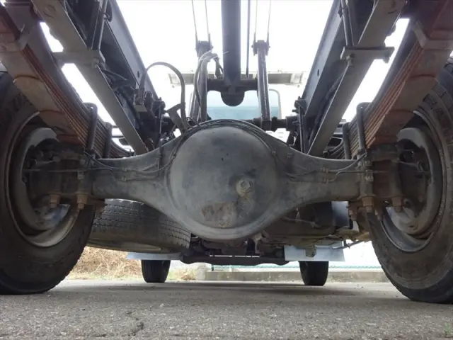 いすゞ フォワード 2RG-FRR90S1(2WD)の写真14