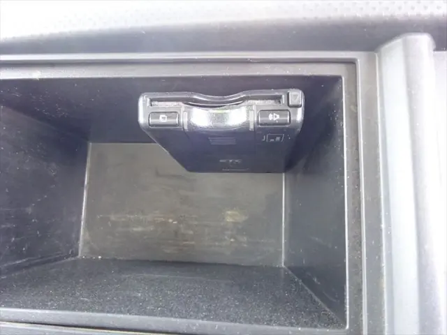 いすゞ フォワード 2RG-FRR90S1(2WD)の写真28