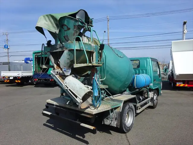 いすゞ エルフ TPG-NKR85N(2WD)の写真4