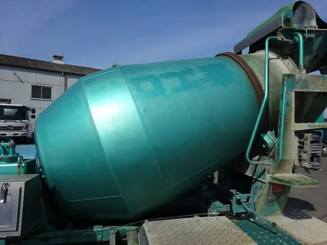 いすゞ エルフ TPG-NKR85N(2WD)の写真5