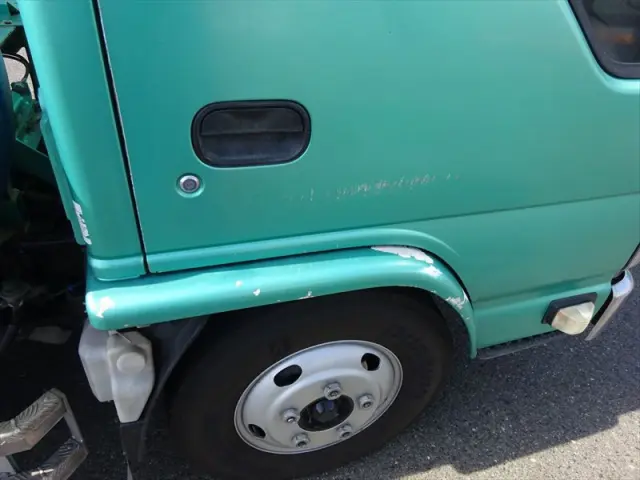 いすゞ エルフ TPG-NKR85N(2WD)の写真36