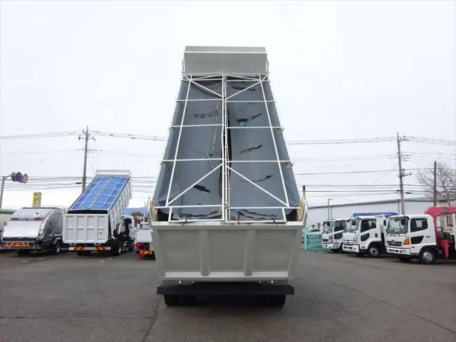 日野 プロフィア LKG-FS1AKAA(2WD)の写真17