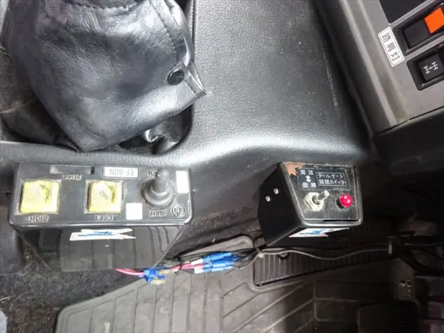 日野 プロフィア LKG-FS1AKAA(2WD)の写真31