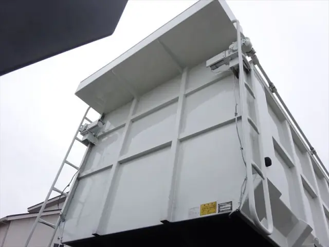 日野 プロフィア LKG-FS1AKAA(2WD)の写真41