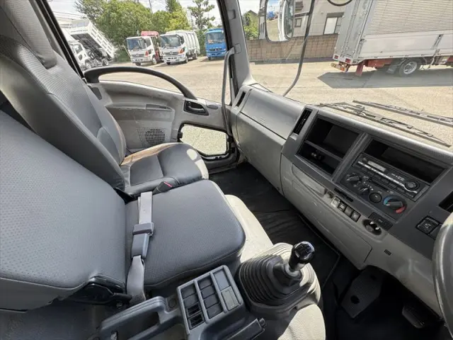 いすゞ フォワード TKG-FRR90S1(2WD)の写真27