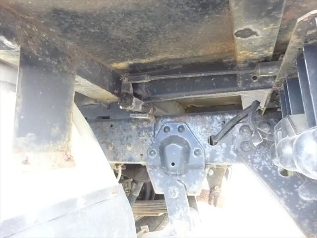 いすゞ エルフ TKG-NKS85AN(4WD)の写真7