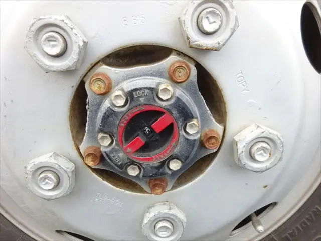 いすゞ エルフ TKG-NKS85AN(4WD)の写真35