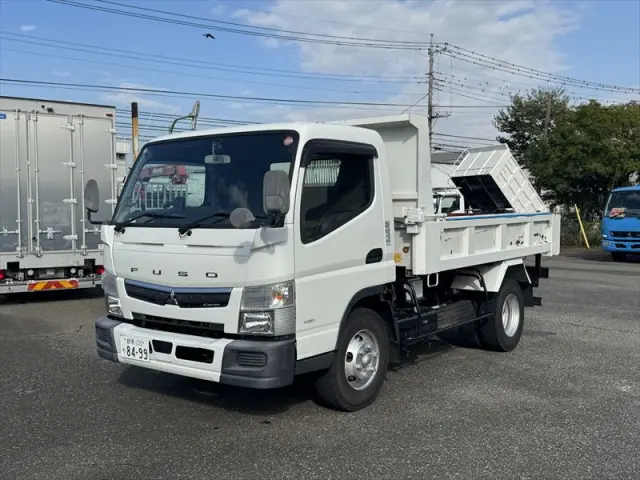 三菱 キャンター 2PG-FEBM0(2WD)の写真1