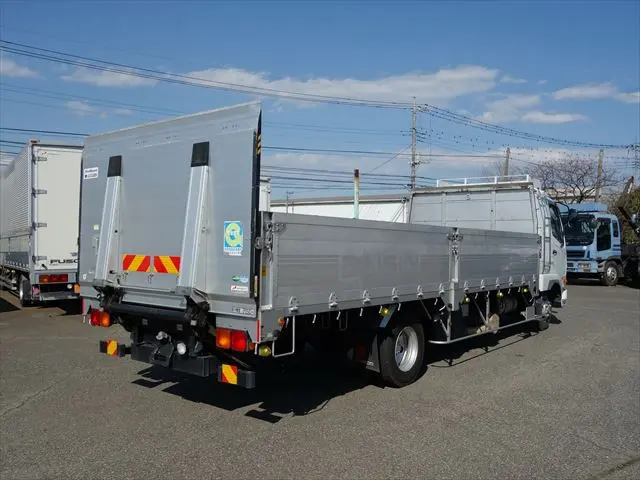 三菱 ファイター TKG-FK61Fの写真4