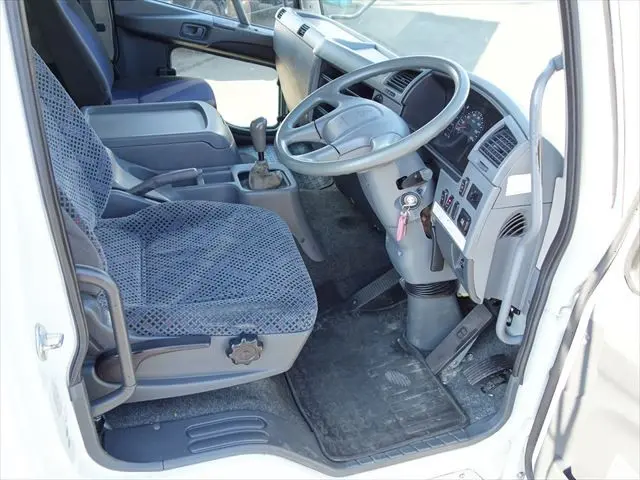 三菱 ファイター TKG-FK61Fの写真19