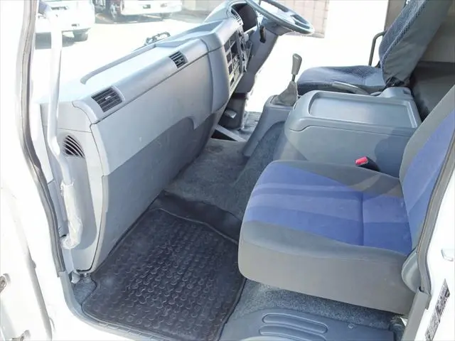 三菱 ファイター TKG-FK61Fの写真24