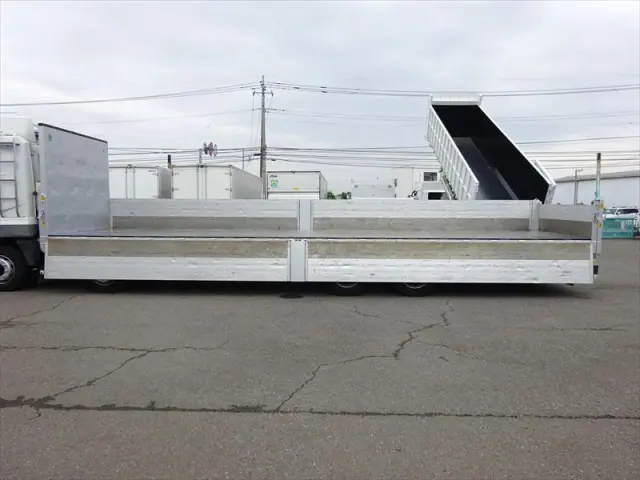 三菱 スーパーグレート QPG-FS64VZ(8x4)の写真12