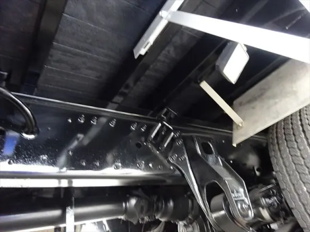 三菱 スーパーグレート QPG-FS64VZ(8x4)の写真21