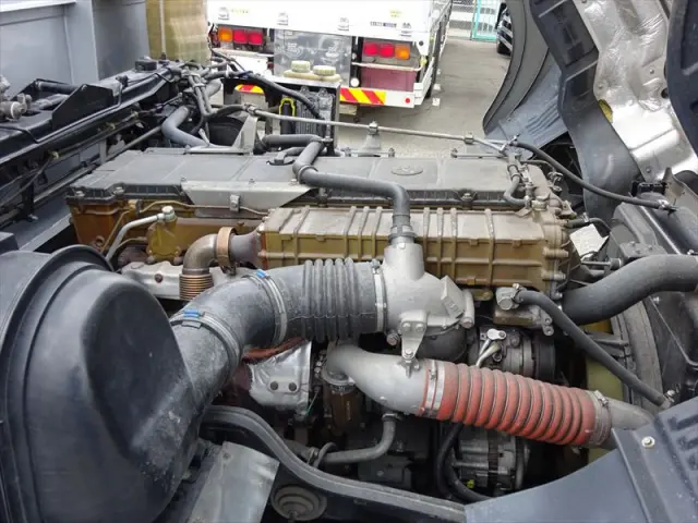 三菱 スーパーグレート QPG-FS64VZ(8x4)の写真30