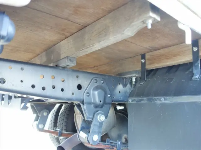 いすゞ エルフ TKG-NHS85A(4WD)の写真7